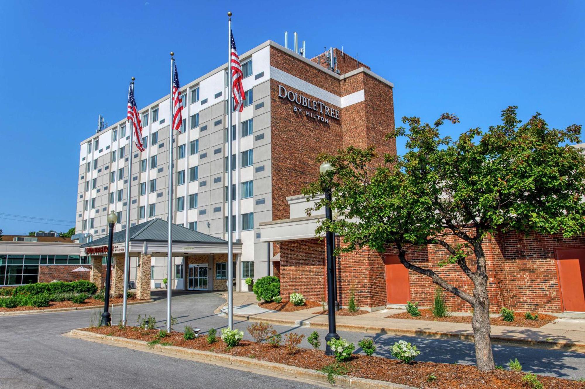 Doubletree By Hilton Neenah Exterior foto