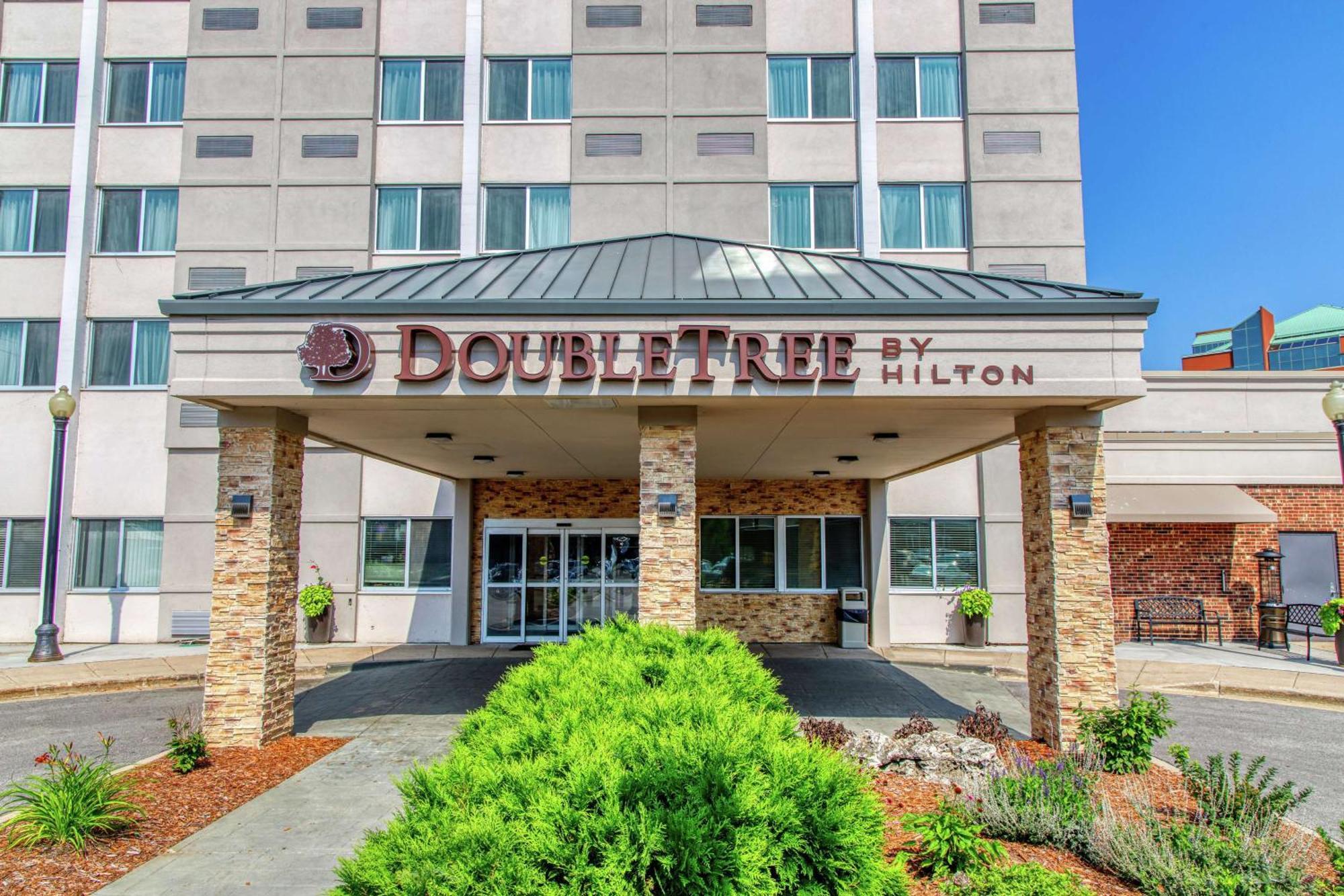 Doubletree By Hilton Neenah Exterior foto